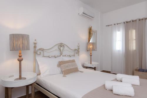 1 double bed, 2 sofa beds