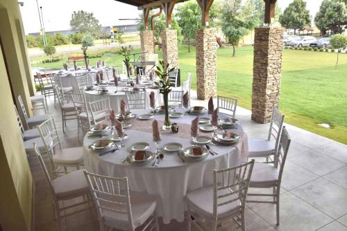 Food and beverages, Aurora Rendezvenyterem & Szallas in Jászberény