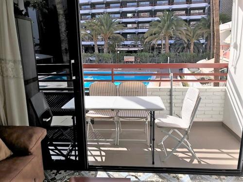  Beach Apartment in Playa del Ingles, Ferienwohnung in Playa del Ingles