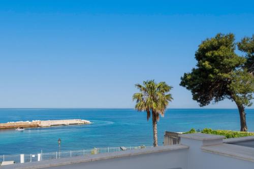 Family Room with Sea View (2 Adults + 2 Children)