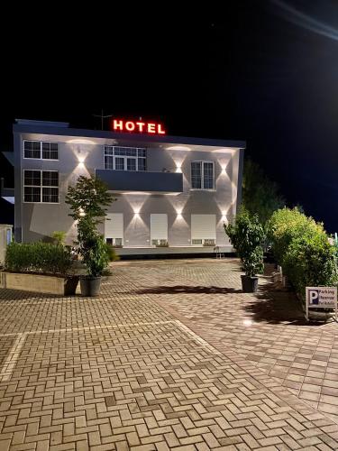 Hotel Real