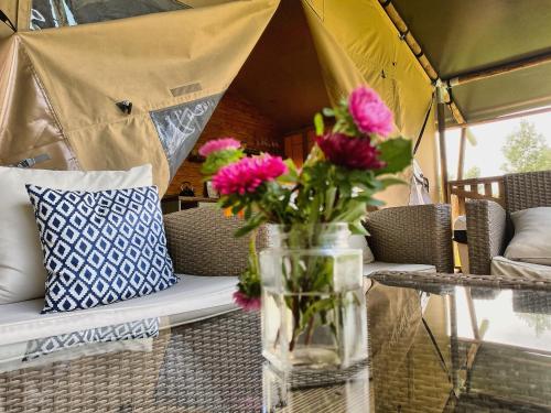 Little North Field Family Safari Tent Glamping near Harrogate 5