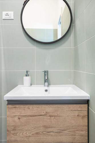 Double Room with Private Bathroom image 8