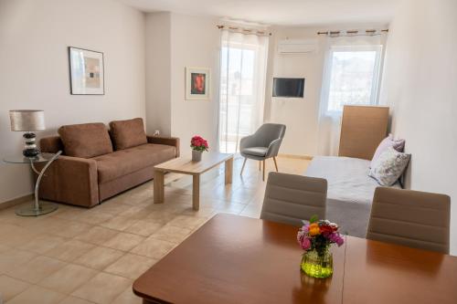 Hotel Arethousa - image 10