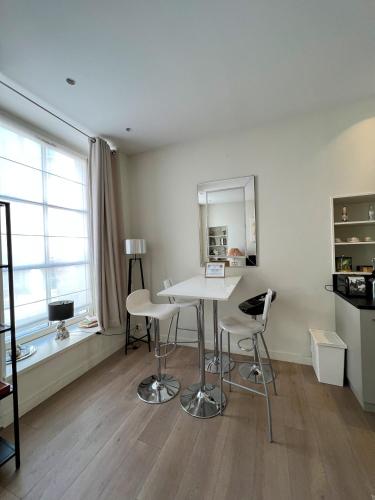 Le Central Victoria II - Central Point - 55m2