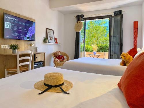 room detail thumbnail 1