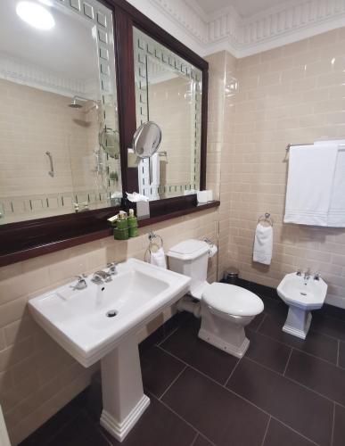 Langtons Hotel Kilkenny - image 4