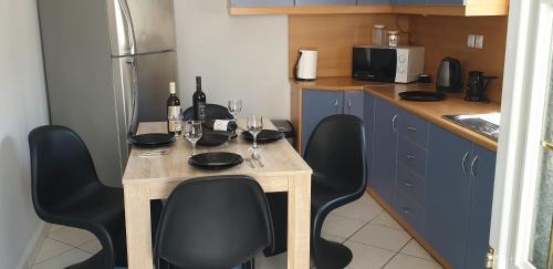 JET, luxury appartment 20m from the beach, Kinion (photo 10)