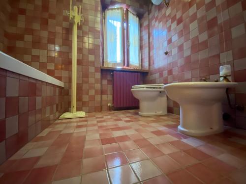 Bathroom, Villa Strada dei Monti Sibillini in Montefortino