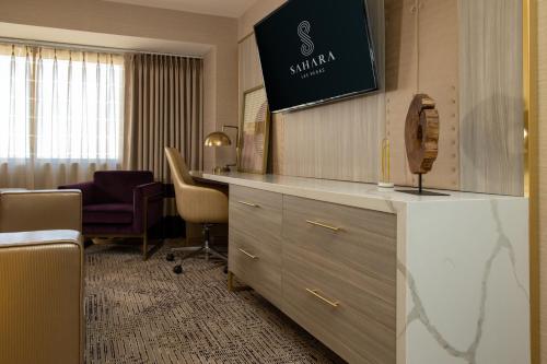 SAHARA Las Vegas - Rooms