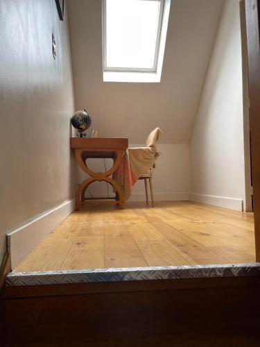 Facilities, Sandra in Quemper-Guezennec