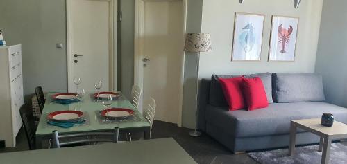 Deluxe Apartment image 10