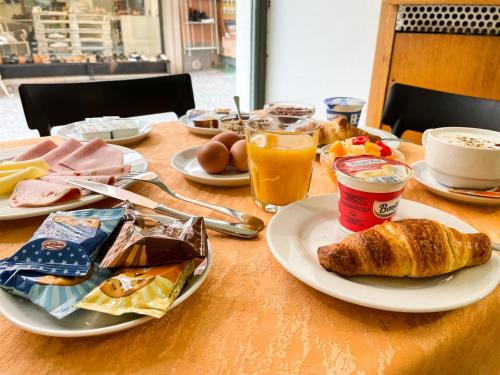 Hotel Modena - image 6
