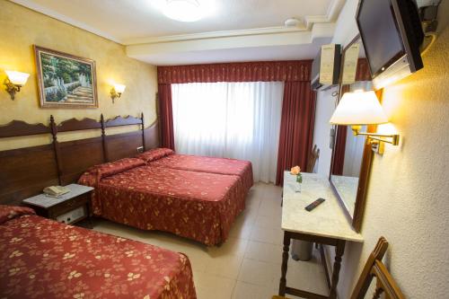 room detail thumbnail 0