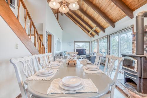 Honey Home in Bayshore (OR)