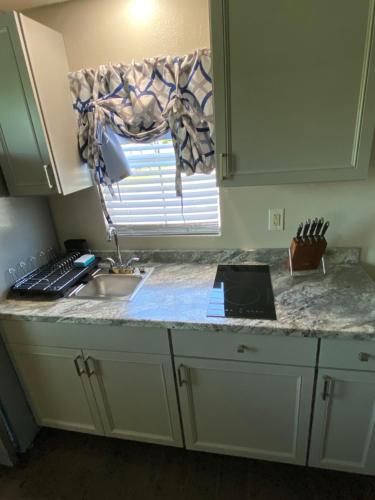 ห้องครัว, Andy Griffith Parkway Inn in เมาท์แอรี (นอร์ทแคโรไลนา)