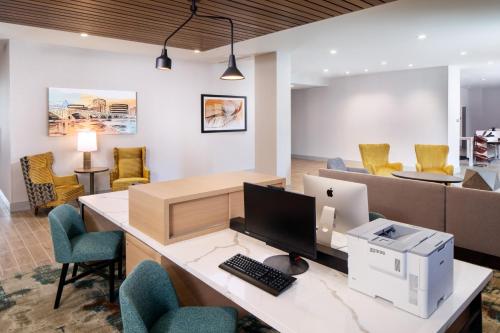 Hyatt Place Scottsdale – North - image 3