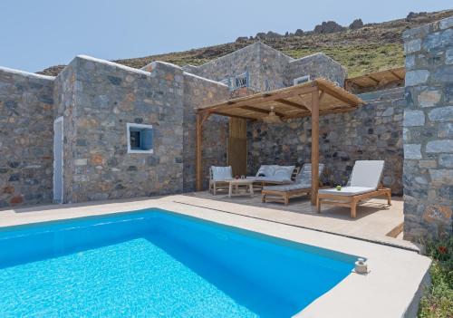 Nisides Suites