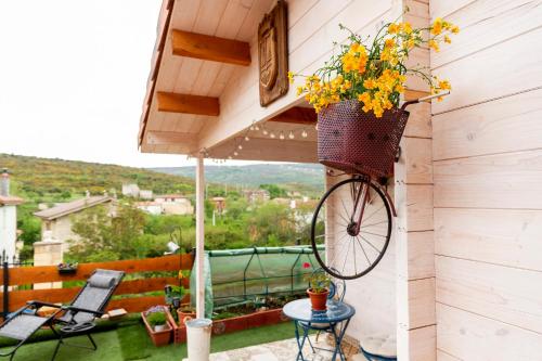 Balkons/terase, Cabaña IkiZen (Cabana IkiZen) in Barbadillo Del Pez