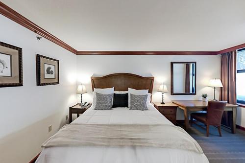 Resort at Squaw Creek's 317 & 319, Olympic Valley (foto 10)