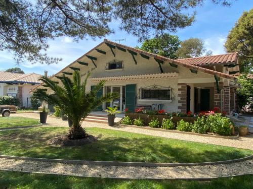 Villa de charme avec piscine à 500m des plages - Location, gîte - Soorts-Hossegor