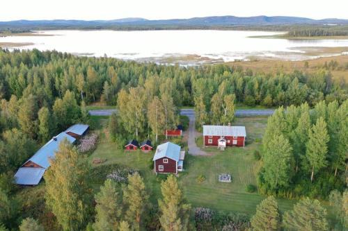Trevlig villa mellan sjöarna i Vistträsk By. (Trevlig villa mellan sjoarna i Visttrask By.) in Alvsbyn