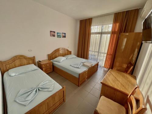 El Mare - image 4