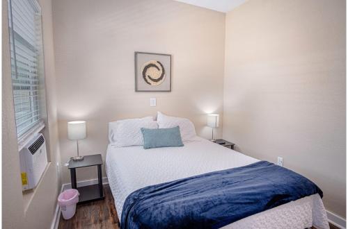 Fabulous Newly Renovated 2Br1Ba Near Downtown in San Antonio, USA