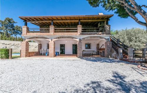 Amazing home in Malaga with Outdoor swimming pool, WiFi and 7 Bedrooms gîte à louer Comares