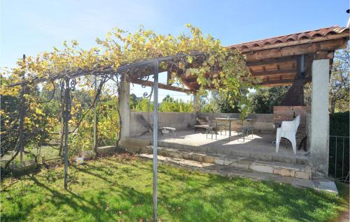 Viesnīcas āriene, Beautiful Home In Bordezac in Besseges