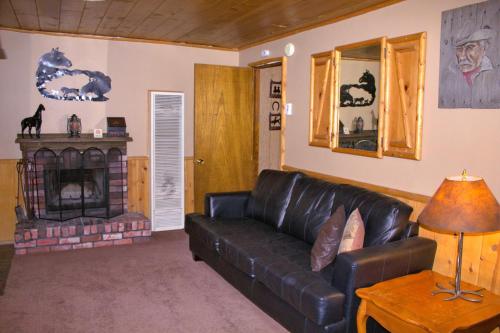 Suite (4 Persons) image 7