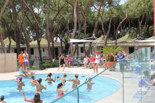 Басейн, Homeholiday Giulivo in Сесса-Аурунка