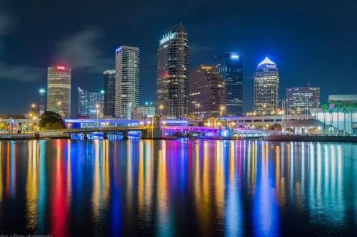 Luxury Holistic Oasis by Bayshore/Hyde Park/SoHo in Tampa, USA
