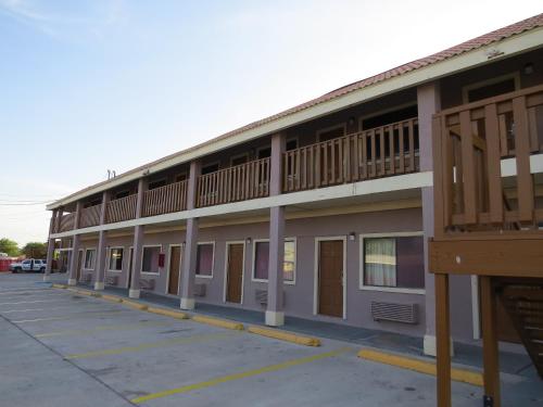 Executive Inn Laguna Vista - 숙소 외관