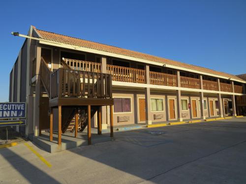Executive Inn Laguna Vista - 숙소 외관