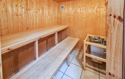 Nice Home In Rechlin With Sauna - image 3