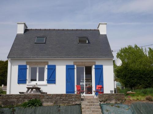 Holiday home with sea views, Roscanvel - Location saisonnière - Roscanvel