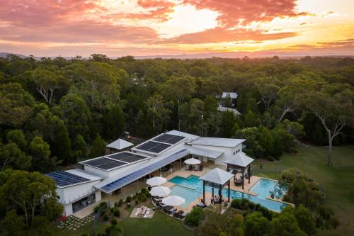 Beach Road Holiday Homes - Sunshine Coast