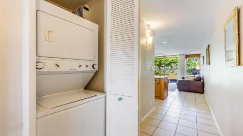 Beach Cozy North Shore Turtle Bay Condo