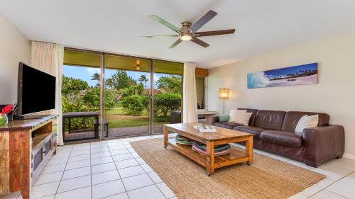 Beach Cozy North Shore Turtle Bay Condo