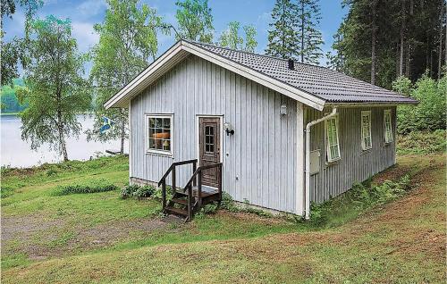 . Lovely Home In Fjrs With House Sea View