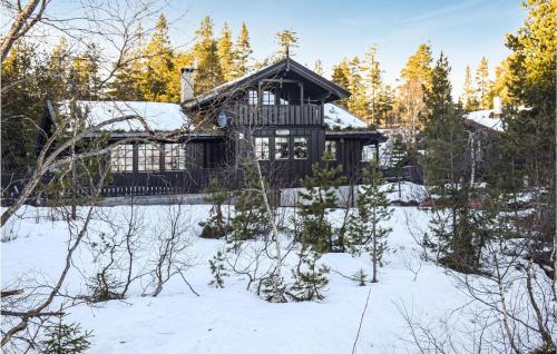 . Beautiful home in Lampeland with Sauna, WiFi and 6 Bedrooms