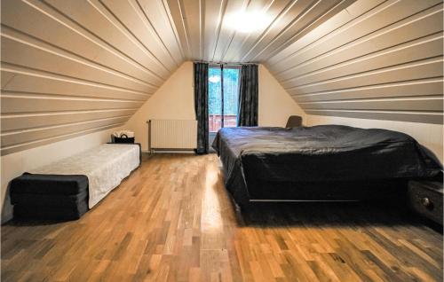 5 Bedroom Lovely Home In Sknes Fagerhult