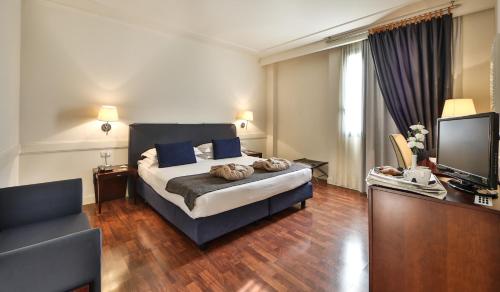 Hotel San Marco & Formula Club - image 6