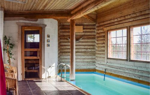 Piscina, Gorgeous Home In Vegårshei With Wifi (Gorgeous Home In Vegarshei With Wifi) in Vegarshei