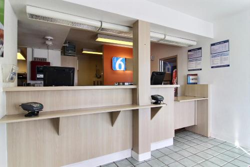 Motel 6-San Angelo TX - image 7