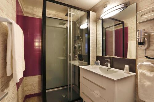 Hotel Kyriad Montauban - image 11
