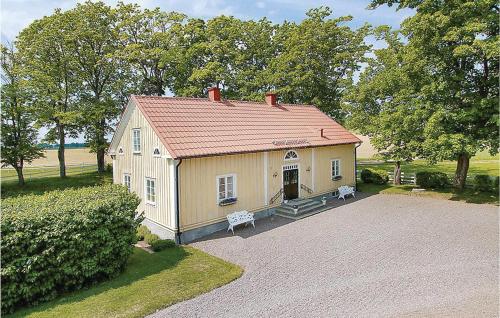 Nice home in Motala with 3 Bedrooms and WiFi - Motala