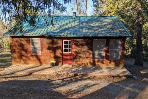 Gilmore Cabin