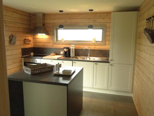 keuken, Holiday Home A Pas de Loup in La Roche-en-Ardenne